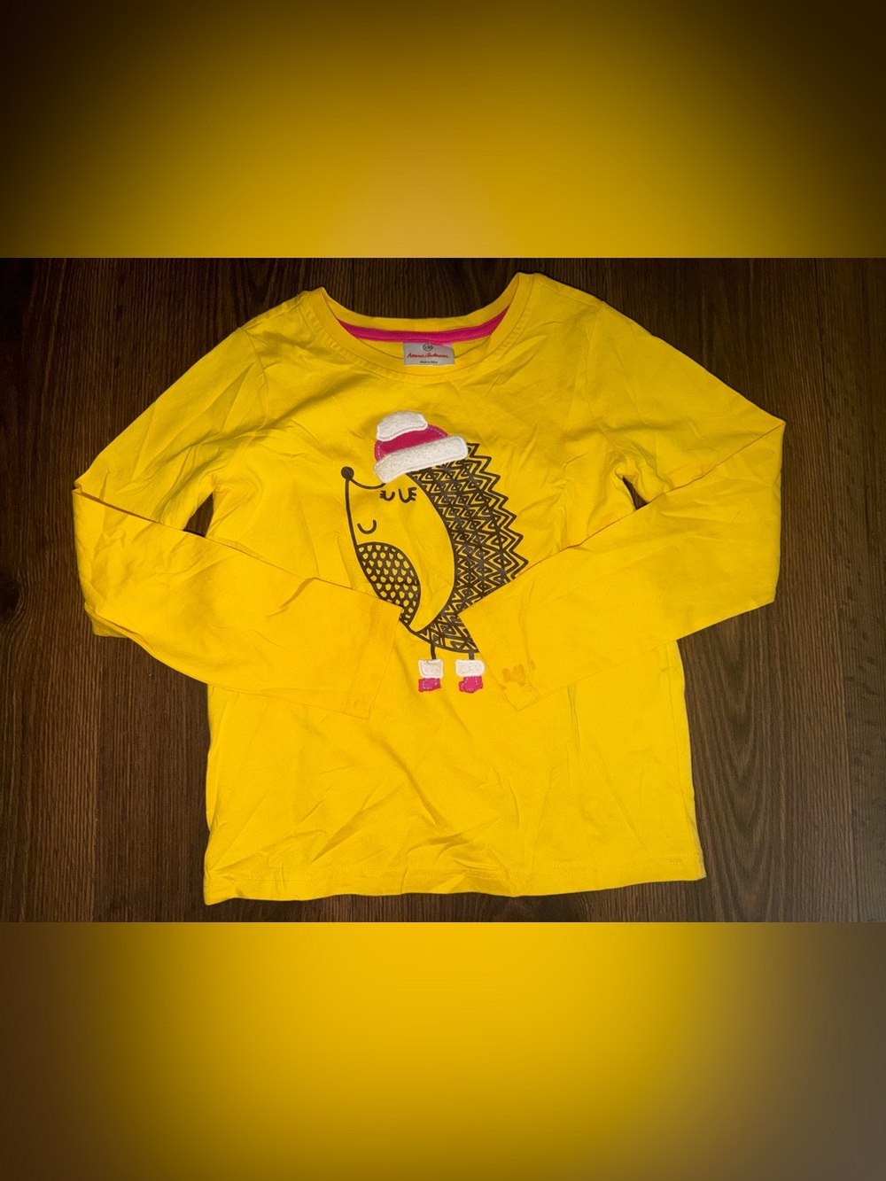 Hanna Andersson Yellow Long-Sleeve Hedgehog Tee with Pink Accents